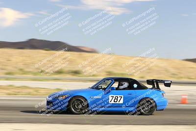 media/Oct-08-2023-Extreme Speed (Sun) [[05af469d3b]]/2-Green/session 1 skid pad/